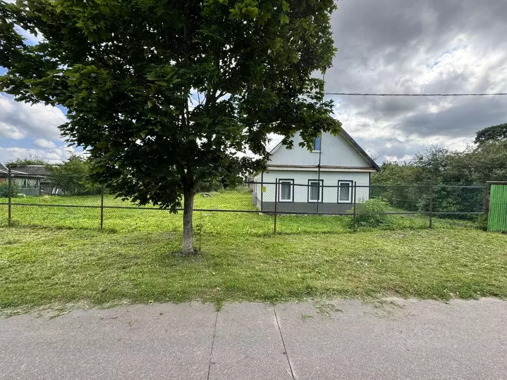 Дом в Ленинградская область, Волосово Октябрьская ул., 12 (109 м) - Фото 1