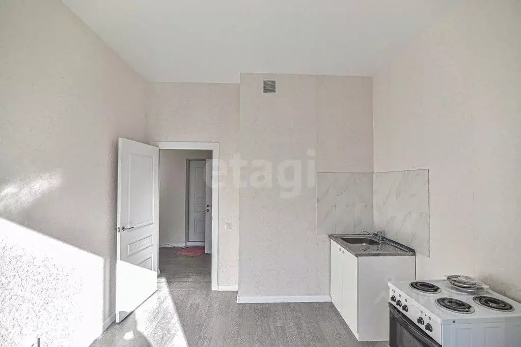 1-к кв. Сахалинская область, Южно-Сахалинск ул. 140-летия города ... - Фото 0