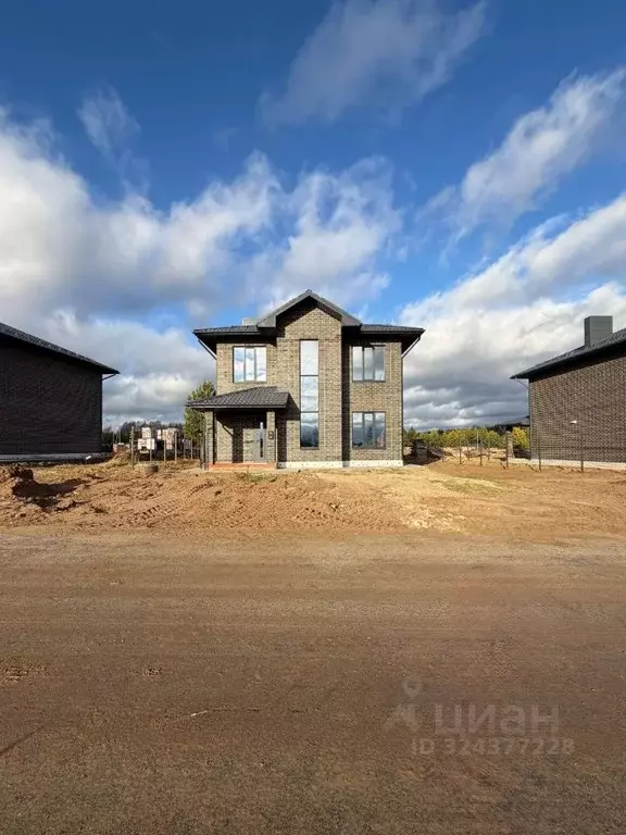 Коттедж в Татарстан, Казань ул. Замана (150 м) - Фото 1