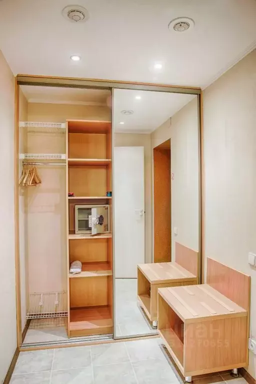 Комната Кемеровская область, Новокузнецк ул. Кирова, 53 (30.0 м) - Фото 2