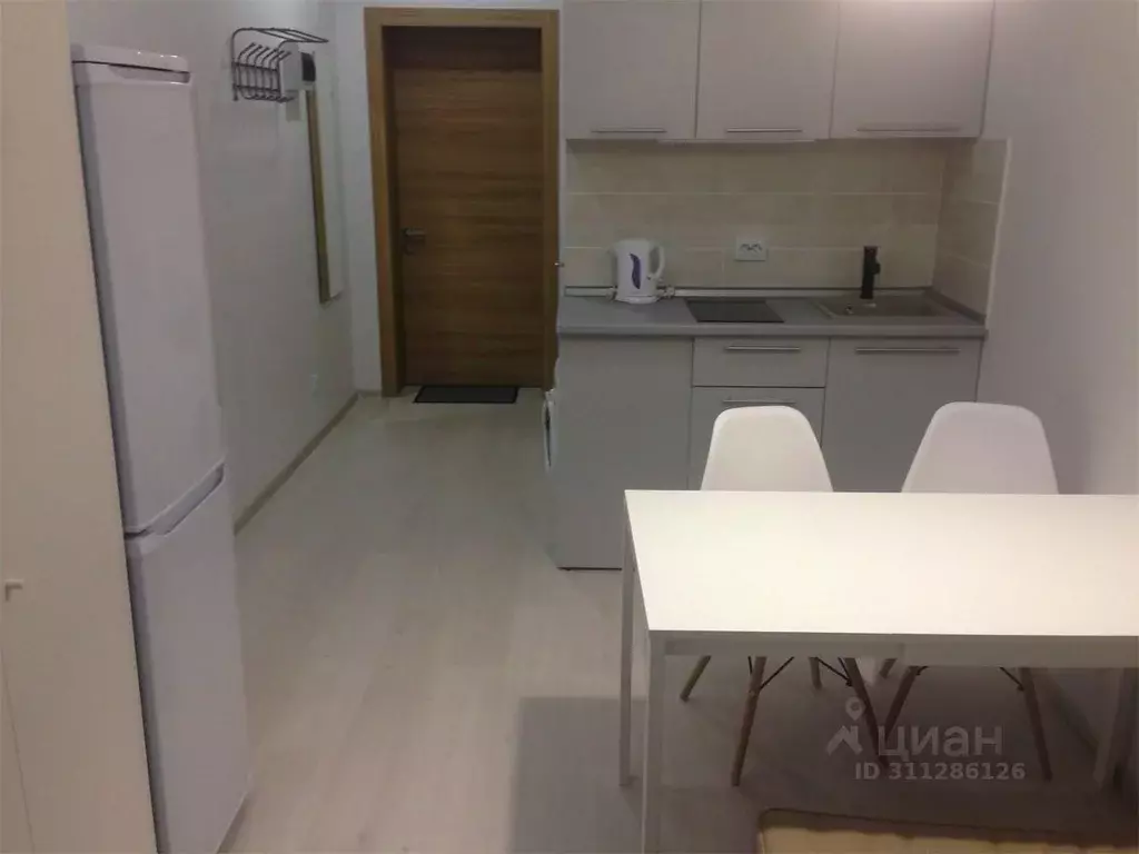 1-к кв. Красноярский край, Красноярск Ленинградская ул., 42 (18.0 м) - Фото 1