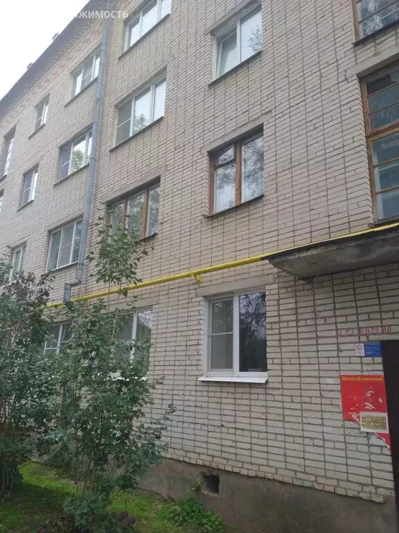 3-комнатная квартира: Крестцы, Островская улица, 21 (63 м) - Фото 1