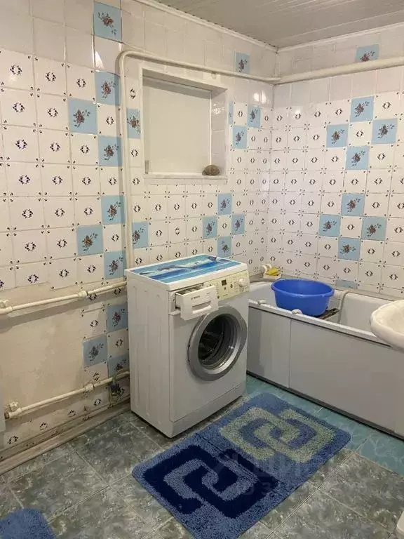 Дом в Ставропольский край, Минеральные Воды ул. Красного Октября, 76 ... - Фото 2