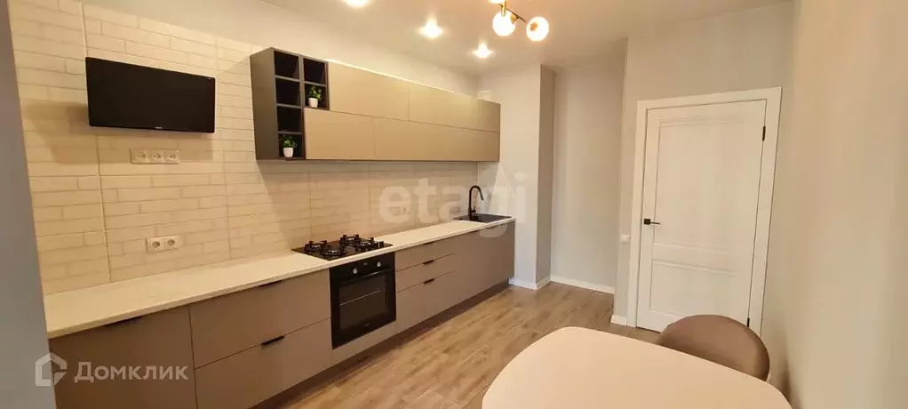 Продаётся 2-к квартира, 62.4 м - Фото 1