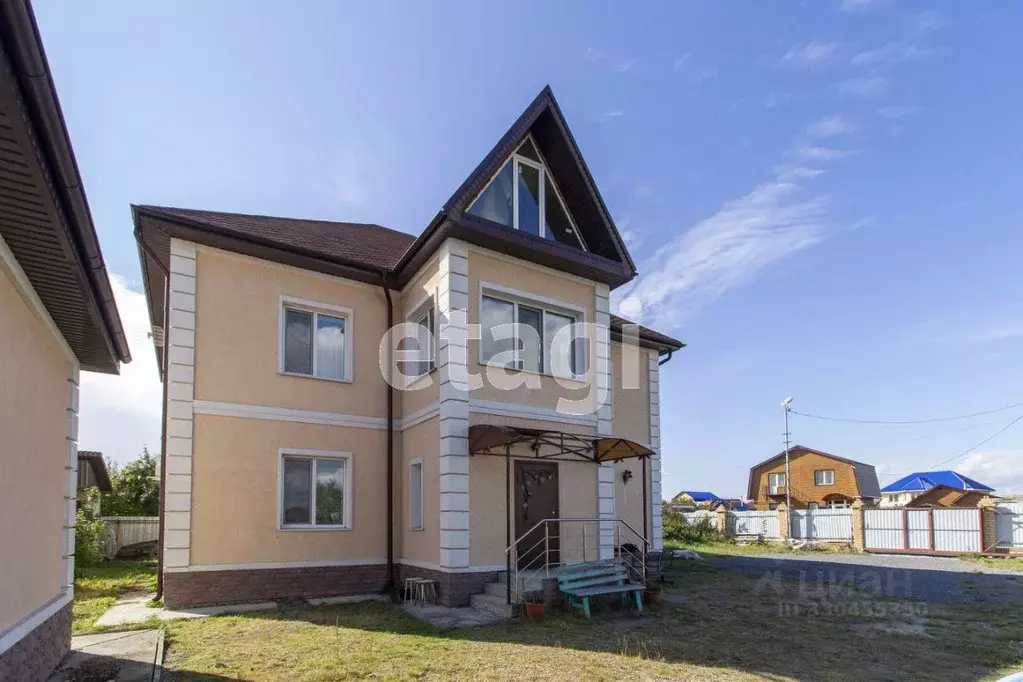 Дом в Тюменская область, Тюмень Когалымская ул. (240 м) - Фото 1