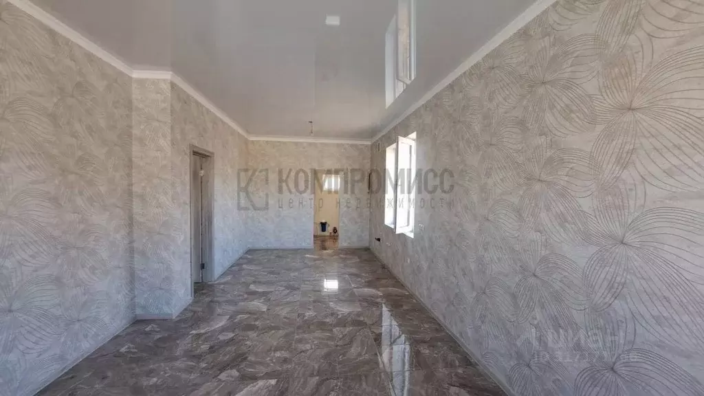 Дом в Краснодарский край, Абинск ул. Энгельса, 9 (75 м) - Фото 1