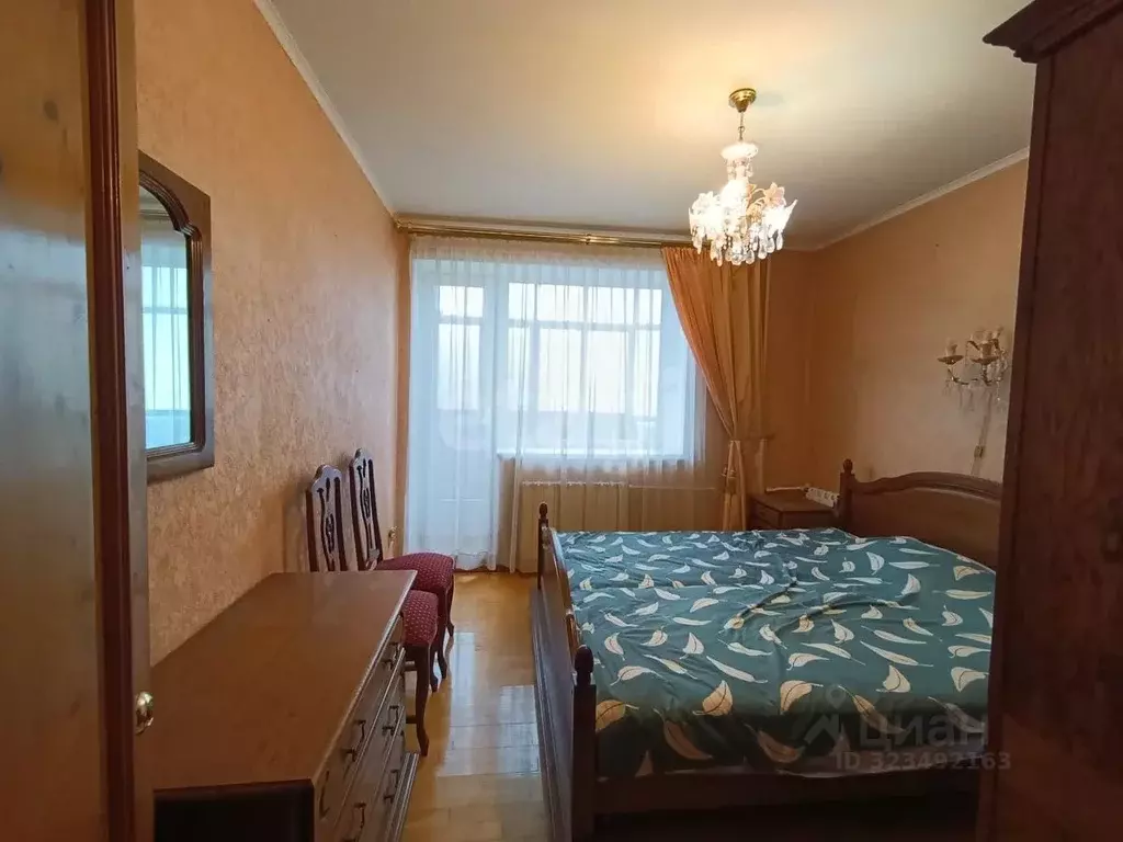 3-к кв. Калужская область, Калуга ул. Карпова, 19 (66.0 м) - Фото 1