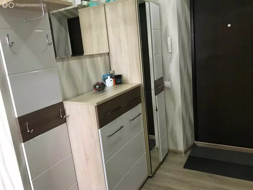 2-комнатная квартира: Аксай, улица Фрунзе, 1/10 (50 м) - Фото 1