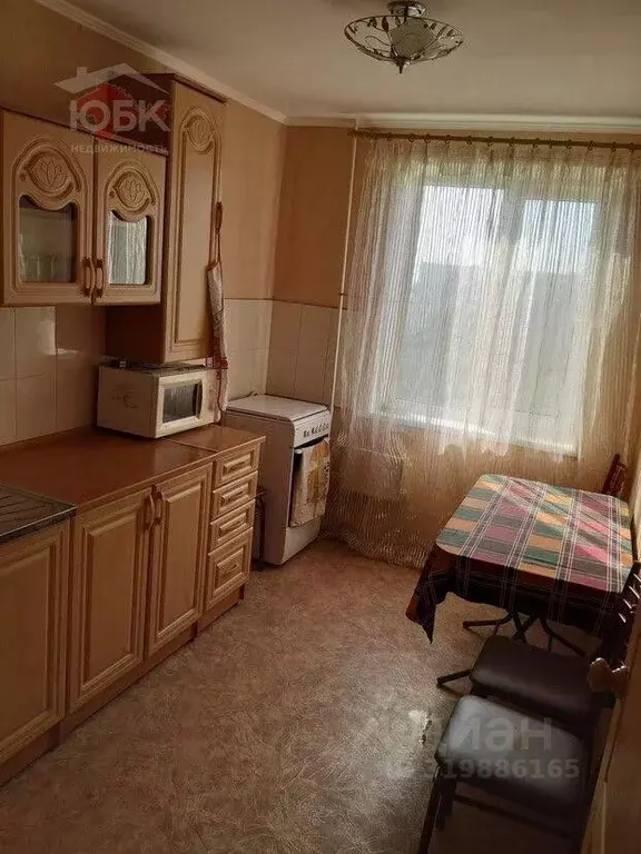 3-к кв. Крым, Евпатория городской округ, Мирный пгт ул. Сырникова, 21 ... - Фото 0