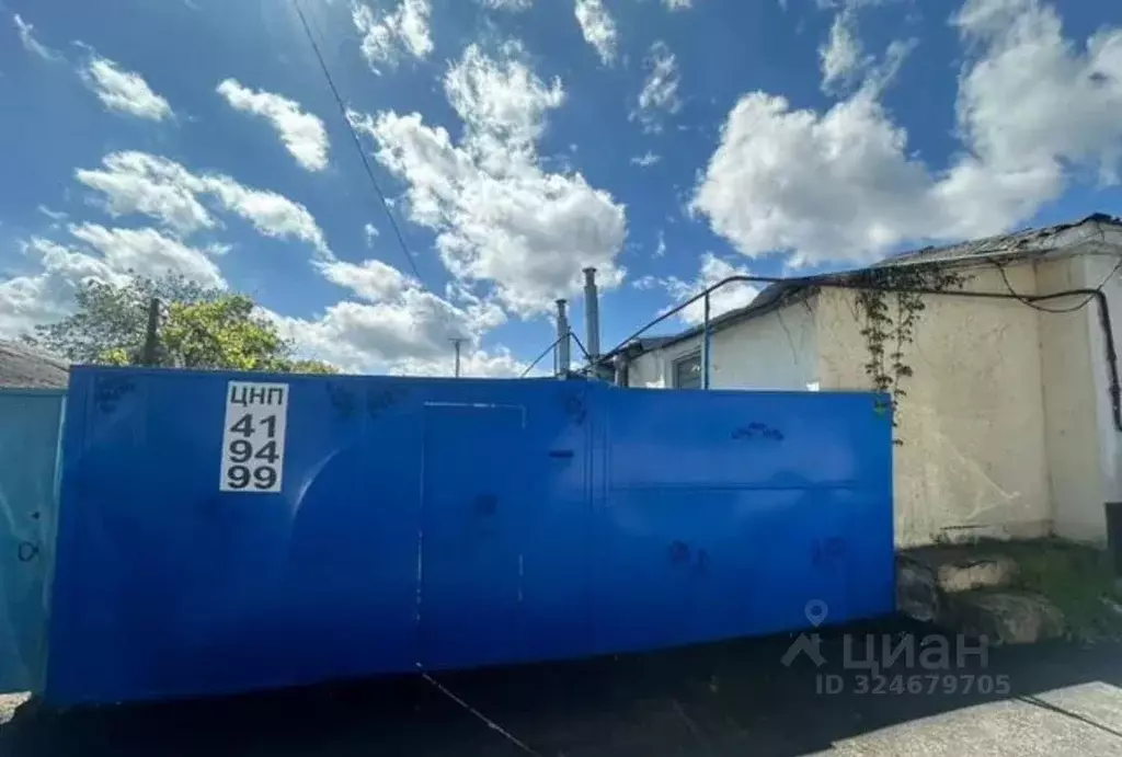 Дом в Ставропольский край, Ставрополь № 3 мкр, ул. Ипатова, 36 (100 м) - Фото 1