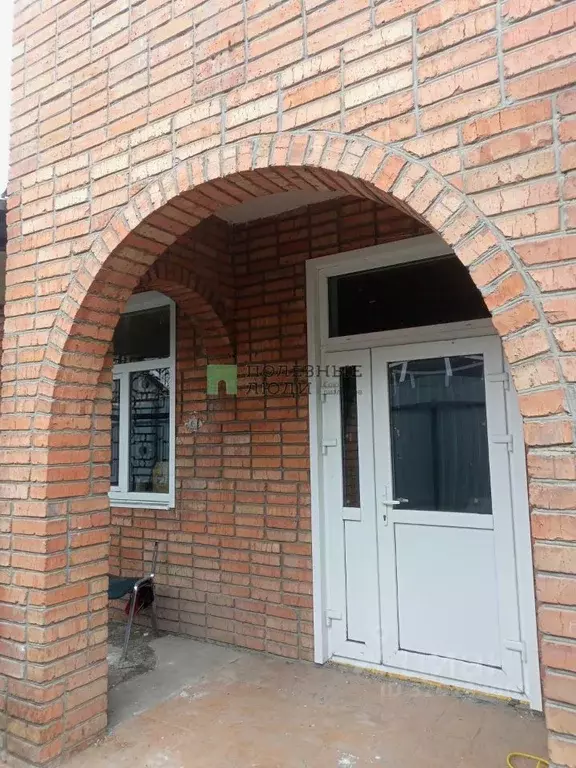 Дом в Ростовская область, Октябрьский район, Каменоломни рп  (90 м) - Фото 1