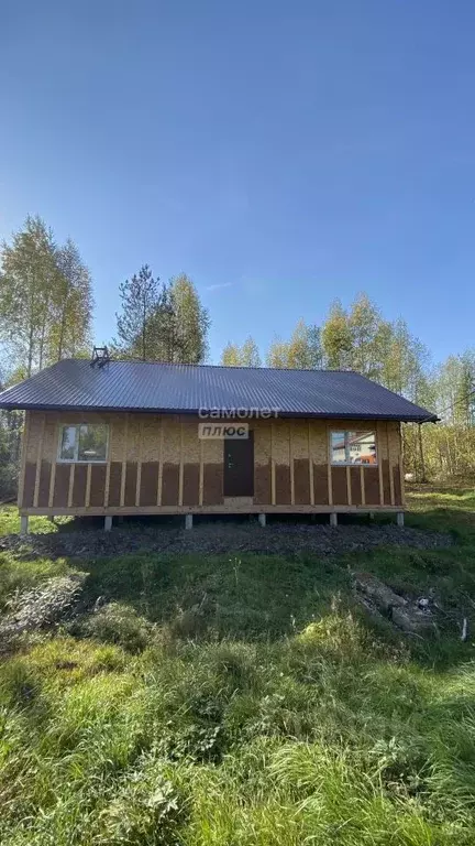 Дом в Архангельская область, Котласский муниципальный округ, д. Борки ... - Фото 1