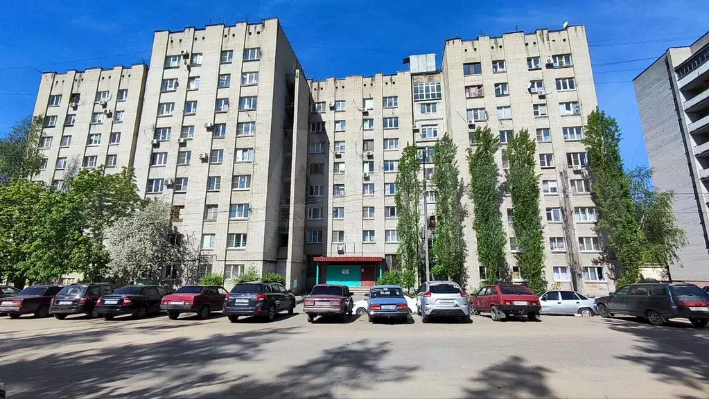 Комната 12,8 м в 8-к., 5/9 эт. - Фото 0