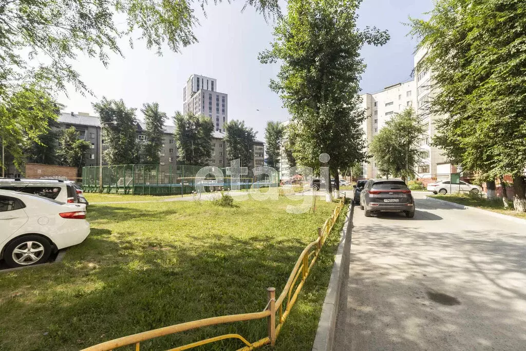 1-комнатная квартира: Тюмень, улица Щербакова, 98 (33.1 м) - Фото 1