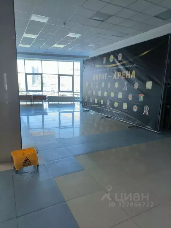 Помещение свободного назначения в Калмыкия, Элиста ул. С.М. Буденного, ... - Фото 1