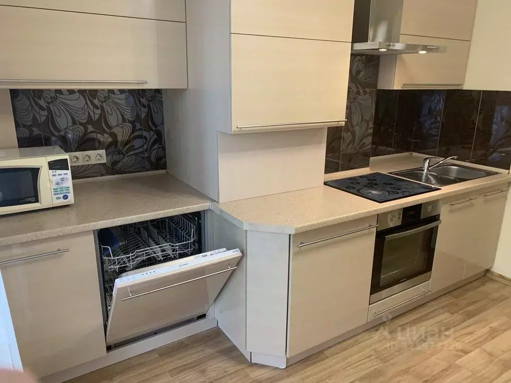 1-к кв. Калининградская область, Калининград ул. Гайдара, 122 (45.0 м) - Фото 1