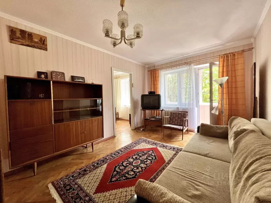 3-к кв. Краснодарский край, Краснодар Офицерская ул., 52б (55.8 м) - Фото 0