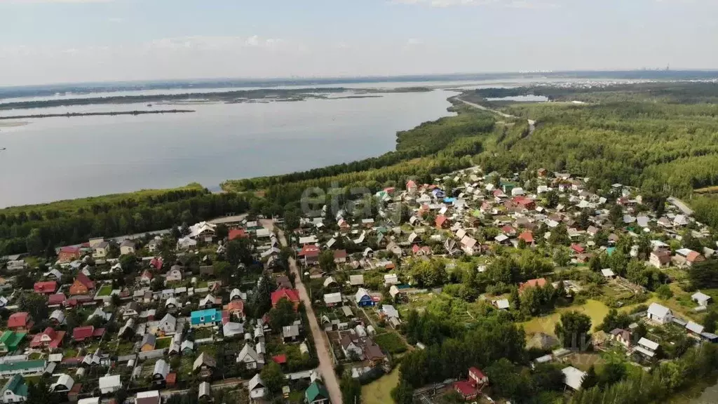 Дом в Тюменская область, Тюмень СОСН Сирень тер., ул. Грушевая (30 м) - Фото 0