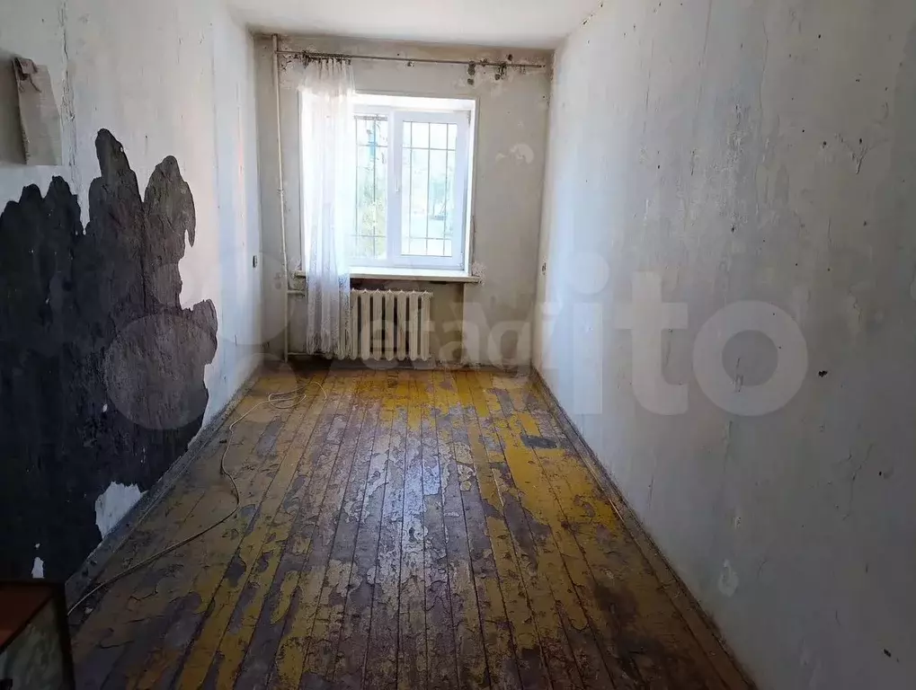 Комната 11 м в 1-к., 1/4 эт. - Фото 1