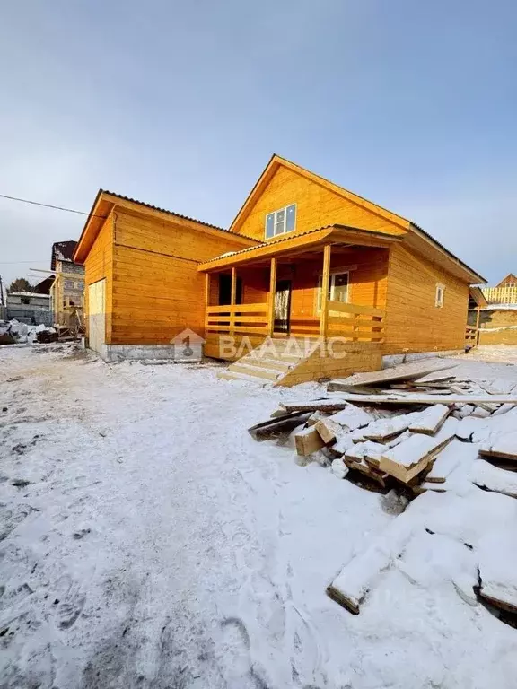 Дом в Бурятия, Тарбагатайский район, Саянтуйское с/пос, с. Нижний ... - Фото 1