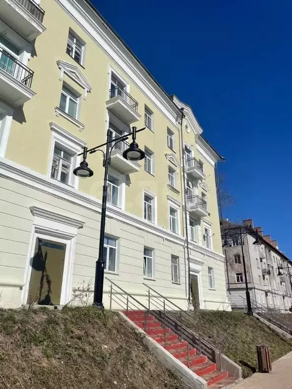 3-к кв. Ярославская область, Углич Спасская ул., 6 (68.7 м) - Фото 2