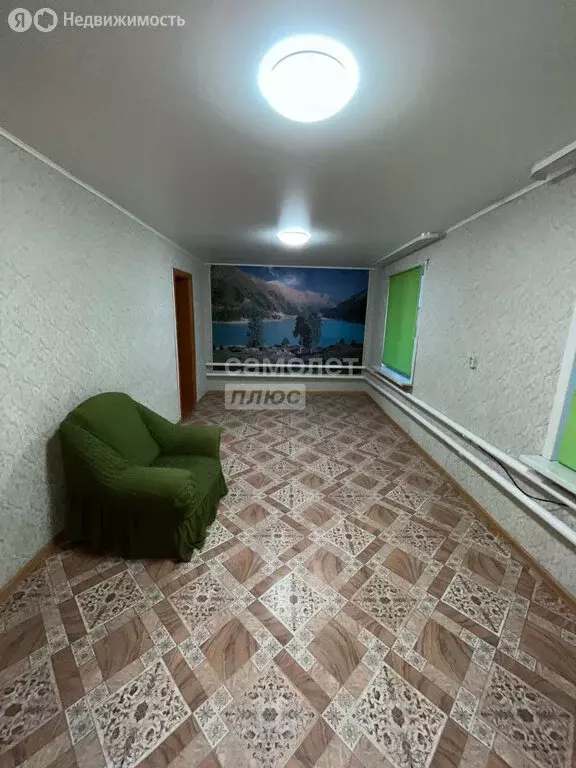 Дом в село Малоенисейское, Советская улица, 34 (61.3 м) - Фото 1