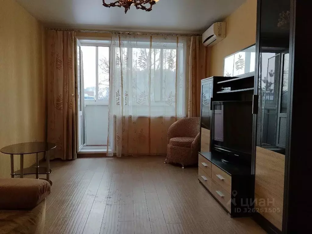 2-к кв. Пермский край, Пермь ш. Космонавтов, 82 (43.7 м) - Фото 1