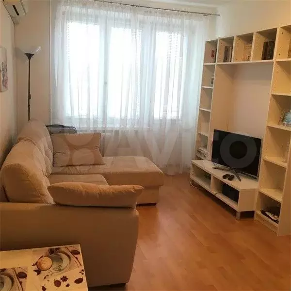 1-к. квартира, 30 м, 6/9 эт. - Фото 0