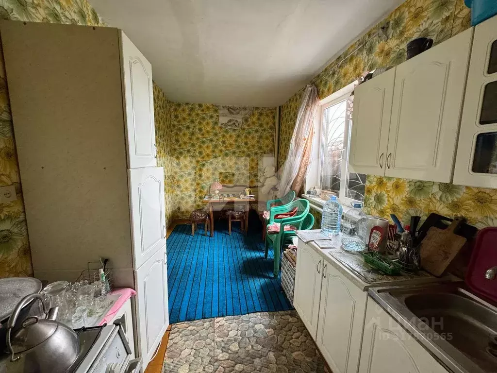 Дом в Краснодарский край, Армавир пл. Ленина (100 м) - Фото 1
