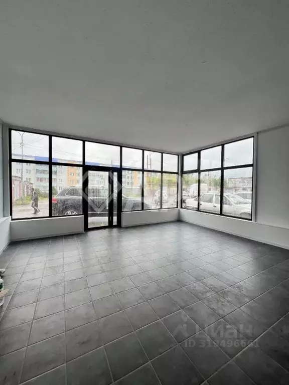 Помещение свободного назначения в Татарстан, Лениногорск просп. 50 лет ... - Фото 1