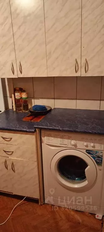 Комната Брянская область, Брянск ул. Дзержинского, 30 (10.0 м) - Фото 1