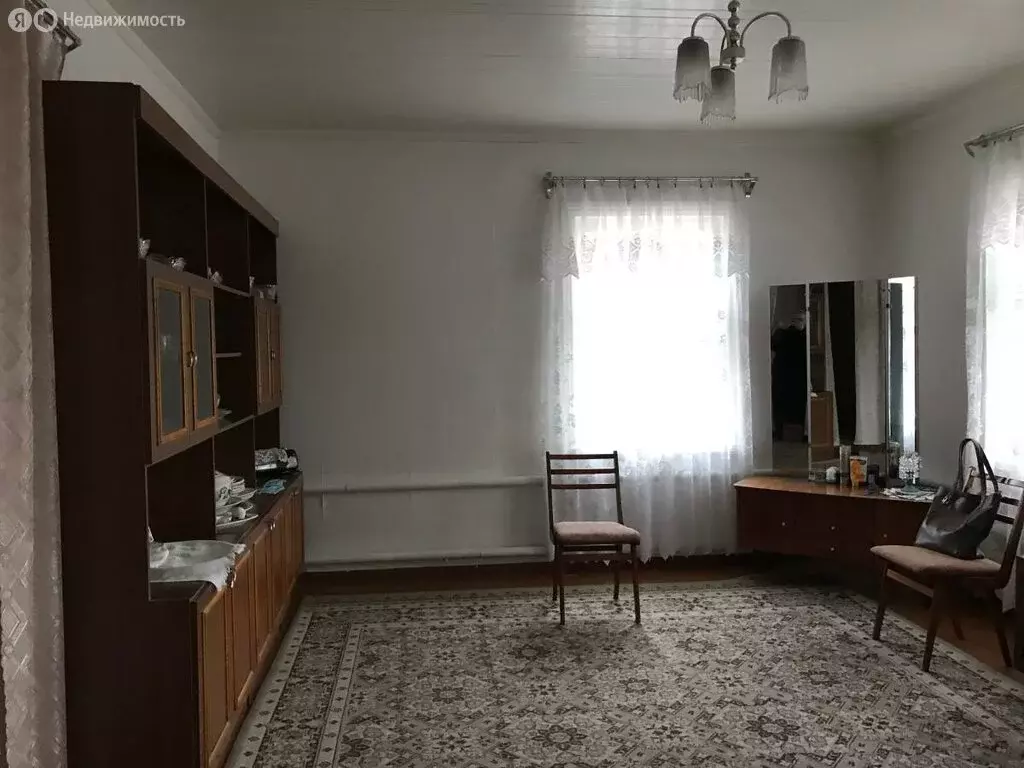 Дом в хутор Старая Станица, улица Ломоносова (160 м) - Фото 0