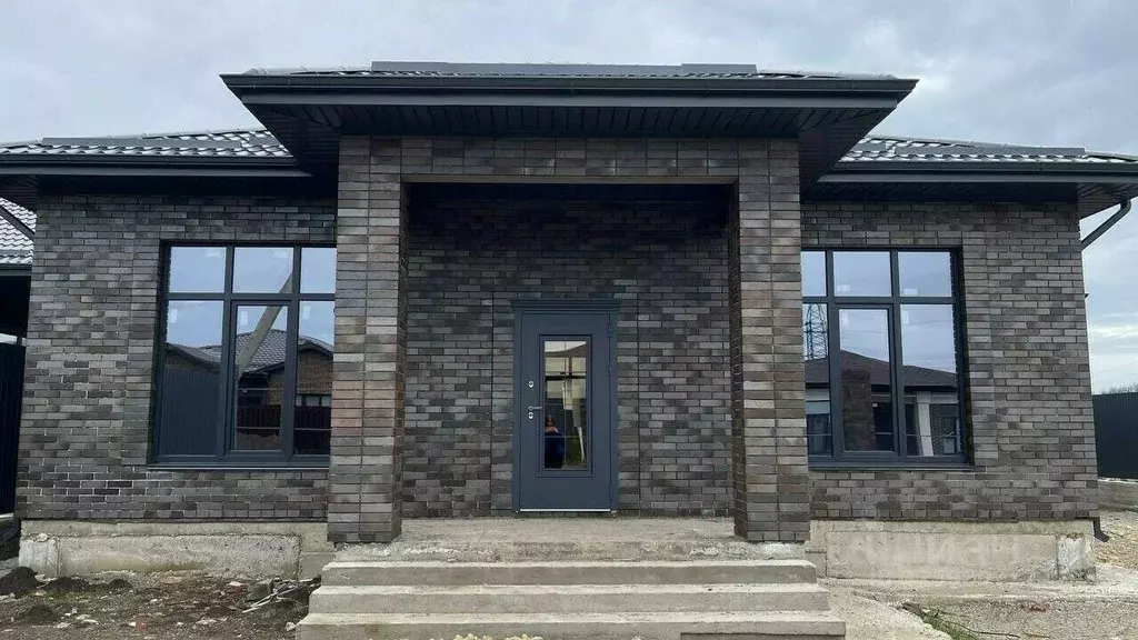 Дом в Ставропольский край, Ставрополь ул. Гавриила Чередника (160 м) - Фото 2