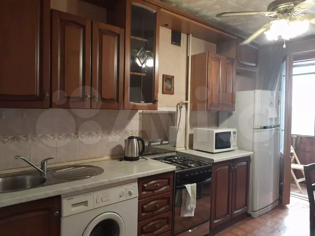 1-к. квартира, 38 м, 7/9 эт. - Фото 0