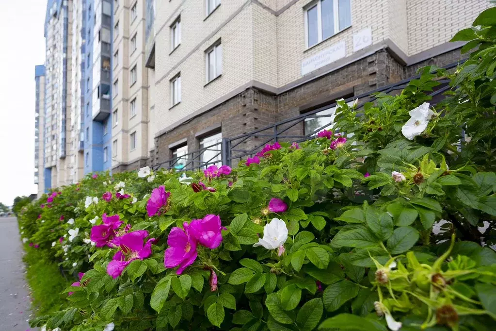1-к. квартира, 45 м, 17/18 эт. - Фото 0