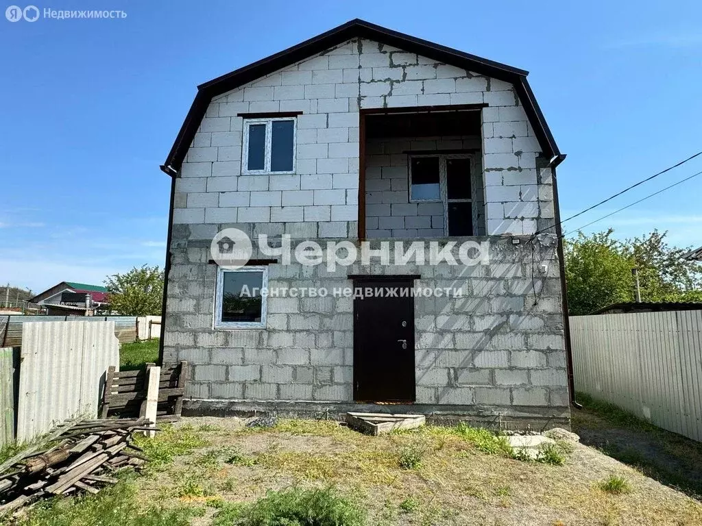 Дом в Шахты, улица Коминтерна (128.8 м) - Фото 1