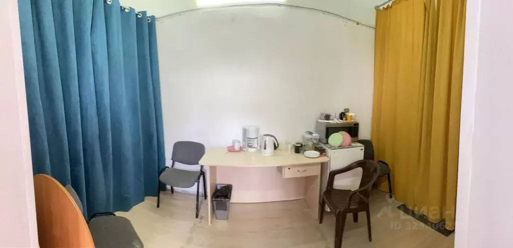 Офис в Саратовская область, Саратов Комсомольская ул., 52 (70 м) - Фото 2