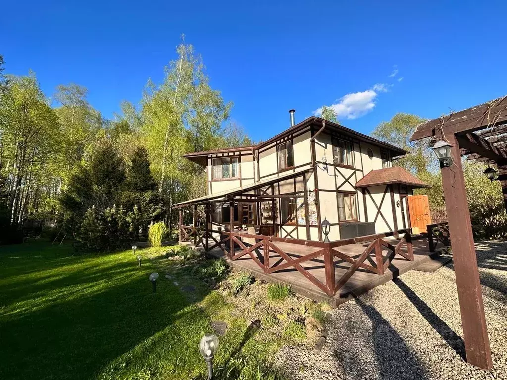 Дом в Калужская область, Жуковский муниципальный округ, Истье с/пос, ... - Фото 1