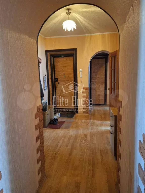 4-к. квартира, 80 м, 4/5 эт. - Фото 0