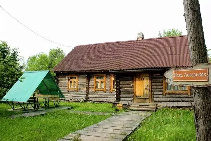 Дом в Калужская область, Износковский район, Льнозавод с/пос, д. ... - Фото 0