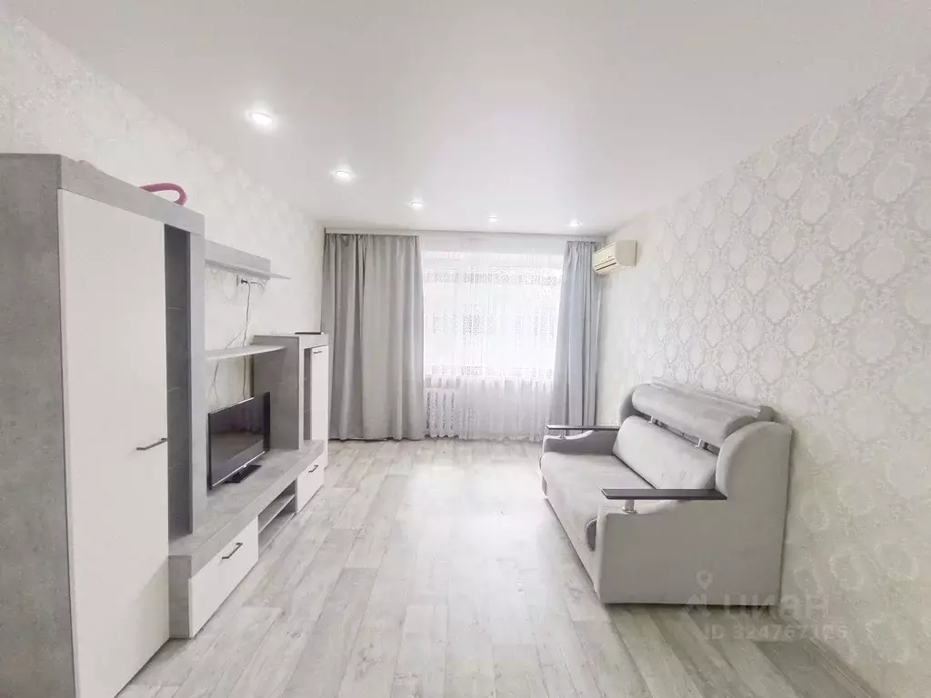 1-к кв. Краснодарский край, Ейск ул. Богдана Хмельницкого, 86 (35.0 м) - Фото 0