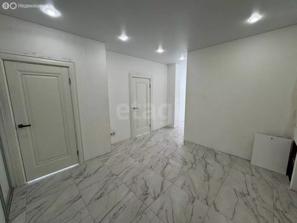 2-комнатная квартира: Брянск, микрорайон Московский, 42/3 (75.5 м) - Фото 1