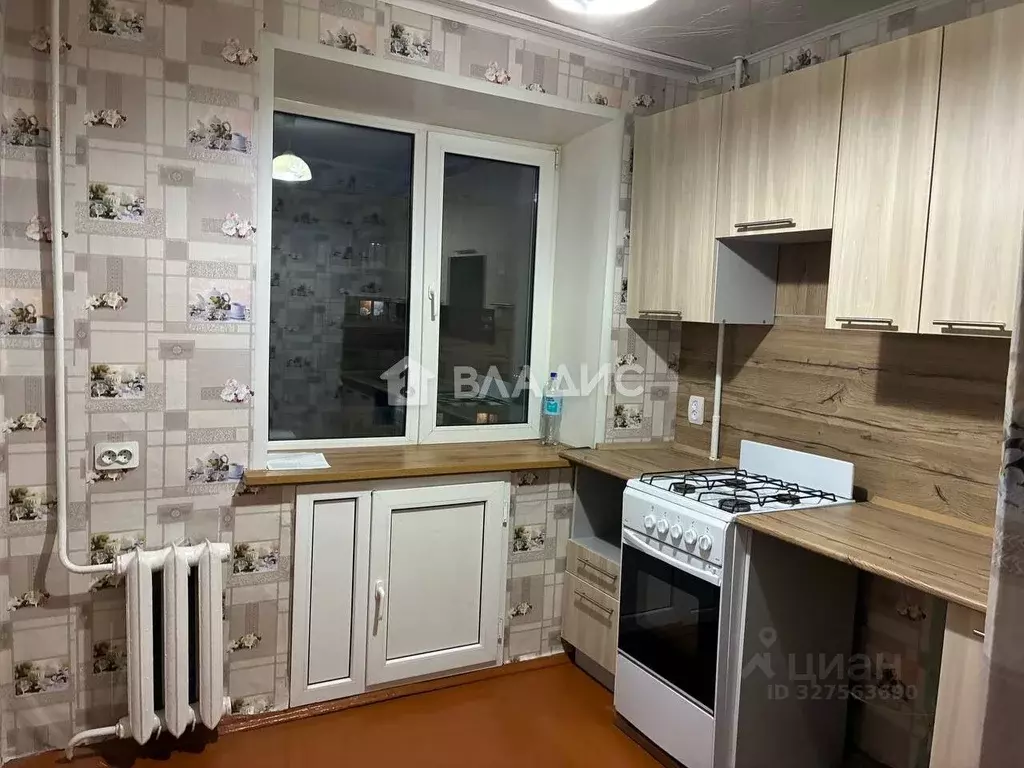 1-к кв. Башкортостан, Стерлитамак ул. Блюхера, 2 (29.9 м) - Фото 1