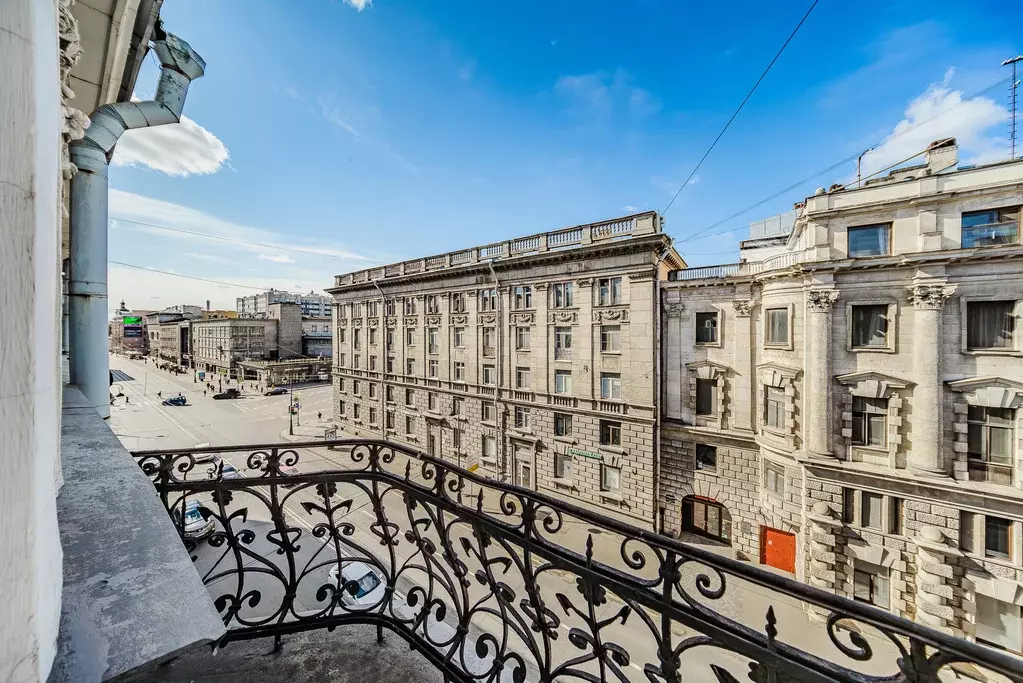 Продаётся 4-к квартира, 180.3 м - Фото 0