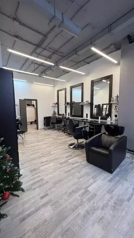 Офис в Татарстан, Казань ул. Адоратского, 1Б (80 м) - Фото 2