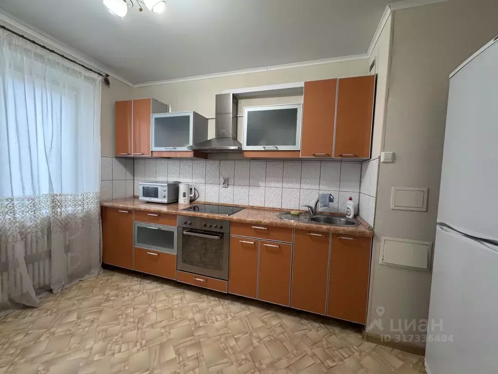 3-к кв. Белгородская область, Старый Оскол Северный мкр, 2 (64.0 м) - Фото 1