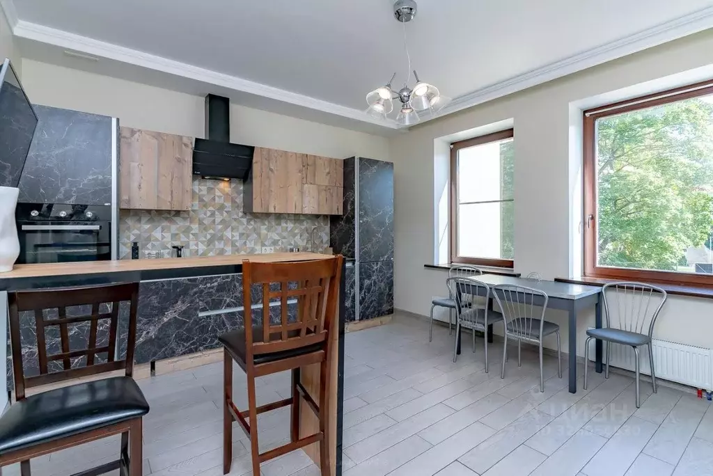 2-к кв. Санкт-Петербург Офицерский пер., 8с2 (85.0 м) - Фото 1