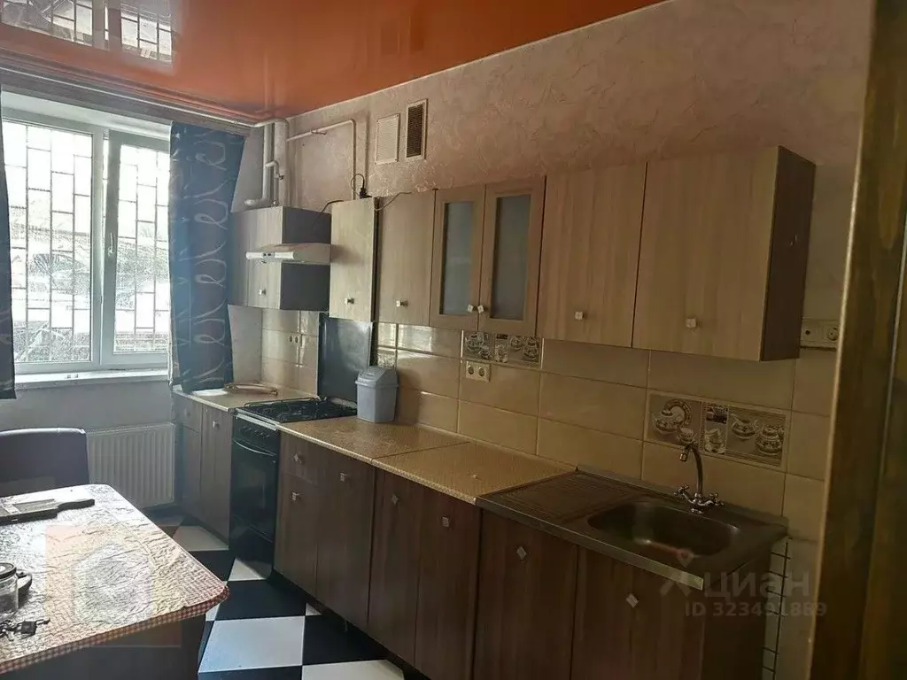 2-к кв. Крым, Симферополь ул. Камская, 29А (61.0 м) - Фото 1