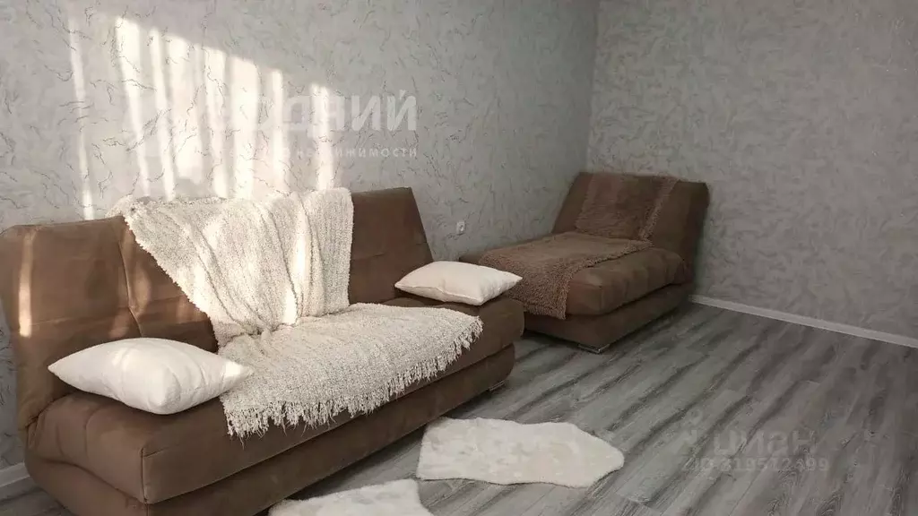 1-к кв. Чувашия, Канаш ул. Машиностроителей, 4 (33.2 м) - Фото 0