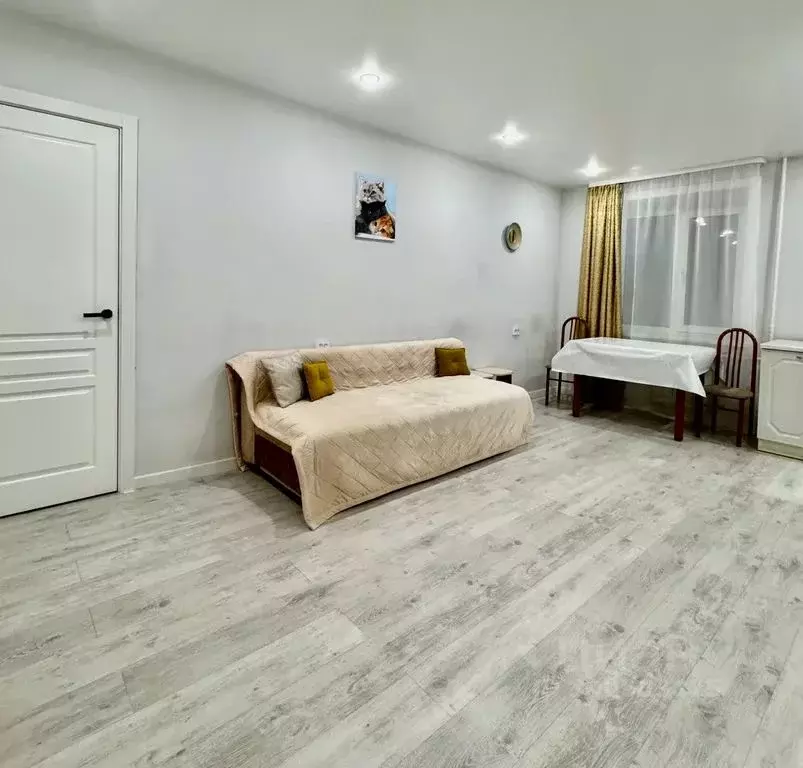 2-к кв. Бурятия, Улан-Удэ ул. Цивилева, 27 (58.0 м) - Фото 0